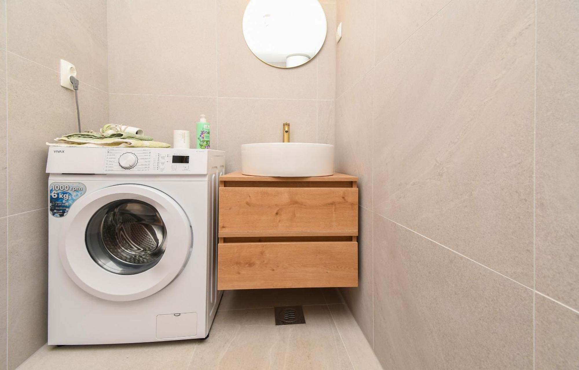 Apartment Dory โตรกีร์ ภายนอก รูปภาพ