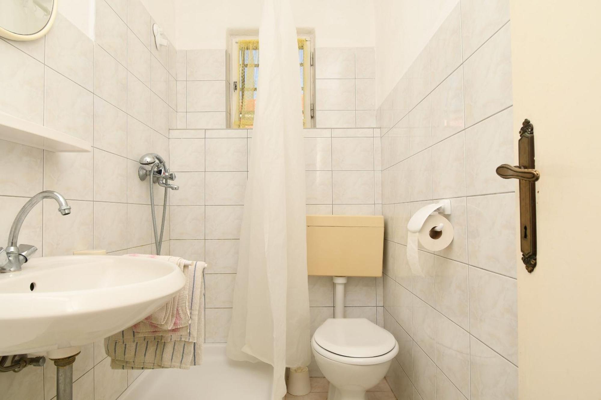 Apartment Dory โตรกีร์ ภายนอก รูปภาพ