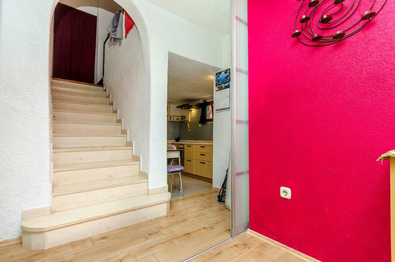 Apartment Dory โตรกีร์ ภายนอก รูปภาพ